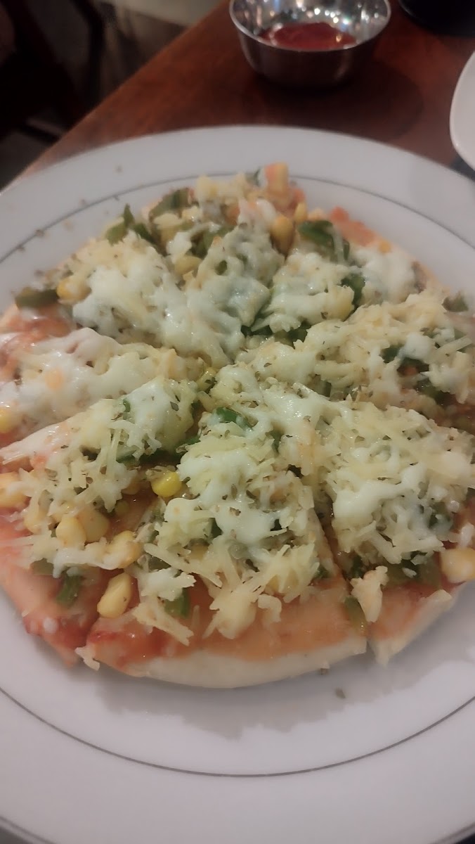 Tabletop dining presentation at Shivsagar Bali